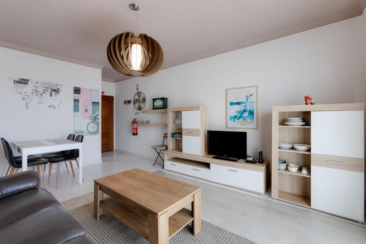 Max Crib - Seafront 2 Bedroom Apart With Ac And Private Parking In Armacao De Pera Bagian luar foto